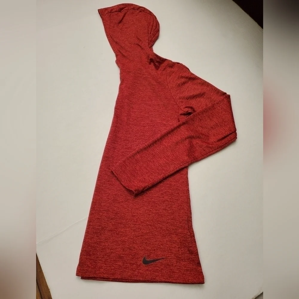 Nike red dri fit legend long sleeve hooded‎ training shirt top sz Small. I2